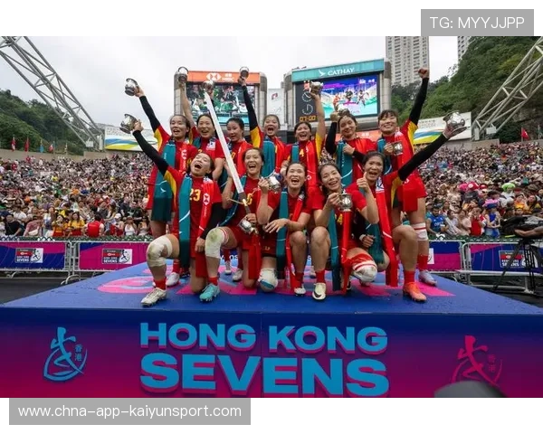 加拿大队七人制橄榄球明星球员表现突出,七人制橄榄球冠军 加拿大队七人制橄榄球明星球员表现突出,七人制橄榄球冠军